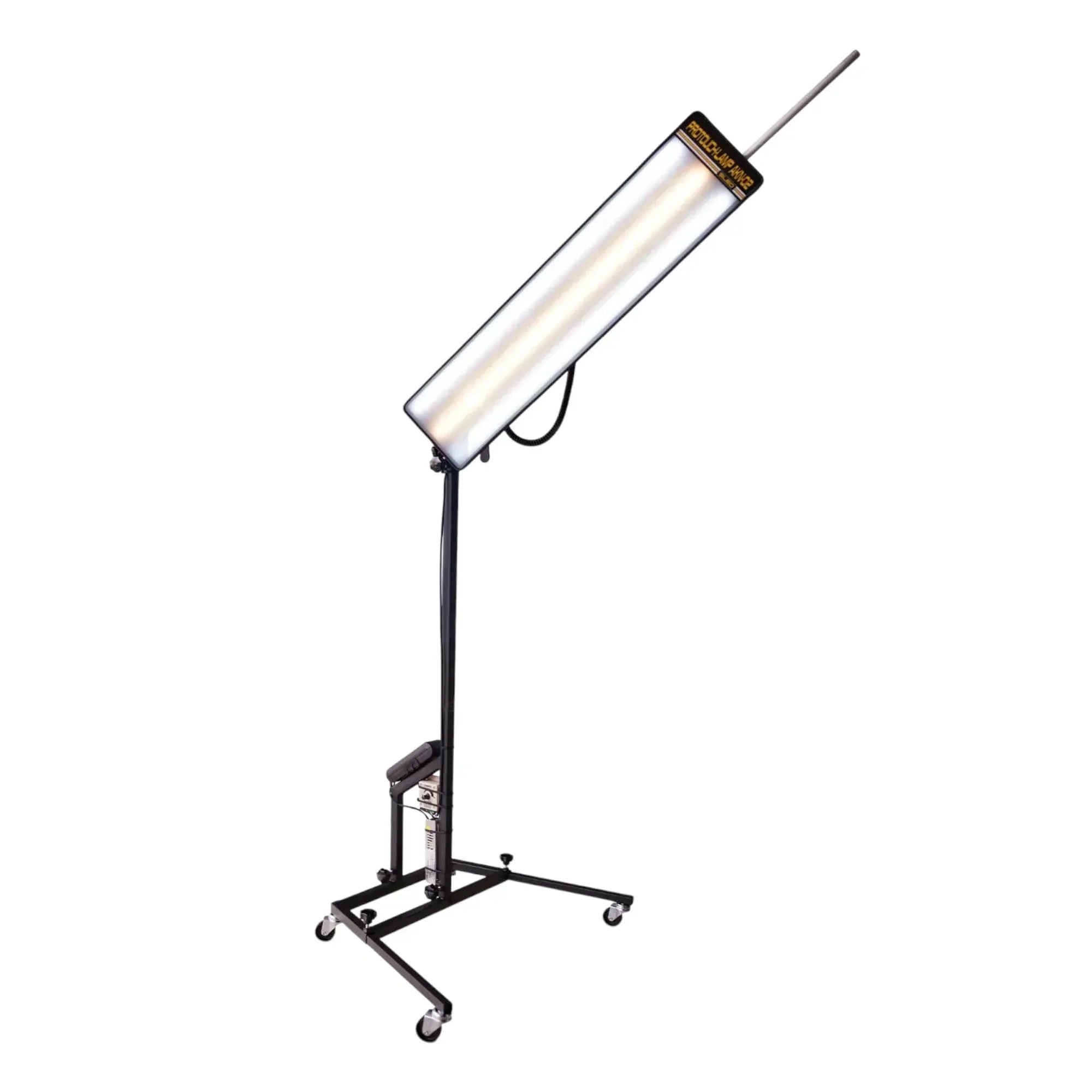 Tripod-Mounted 3-LED PDR Inspection Light (83x13cm / Electric)